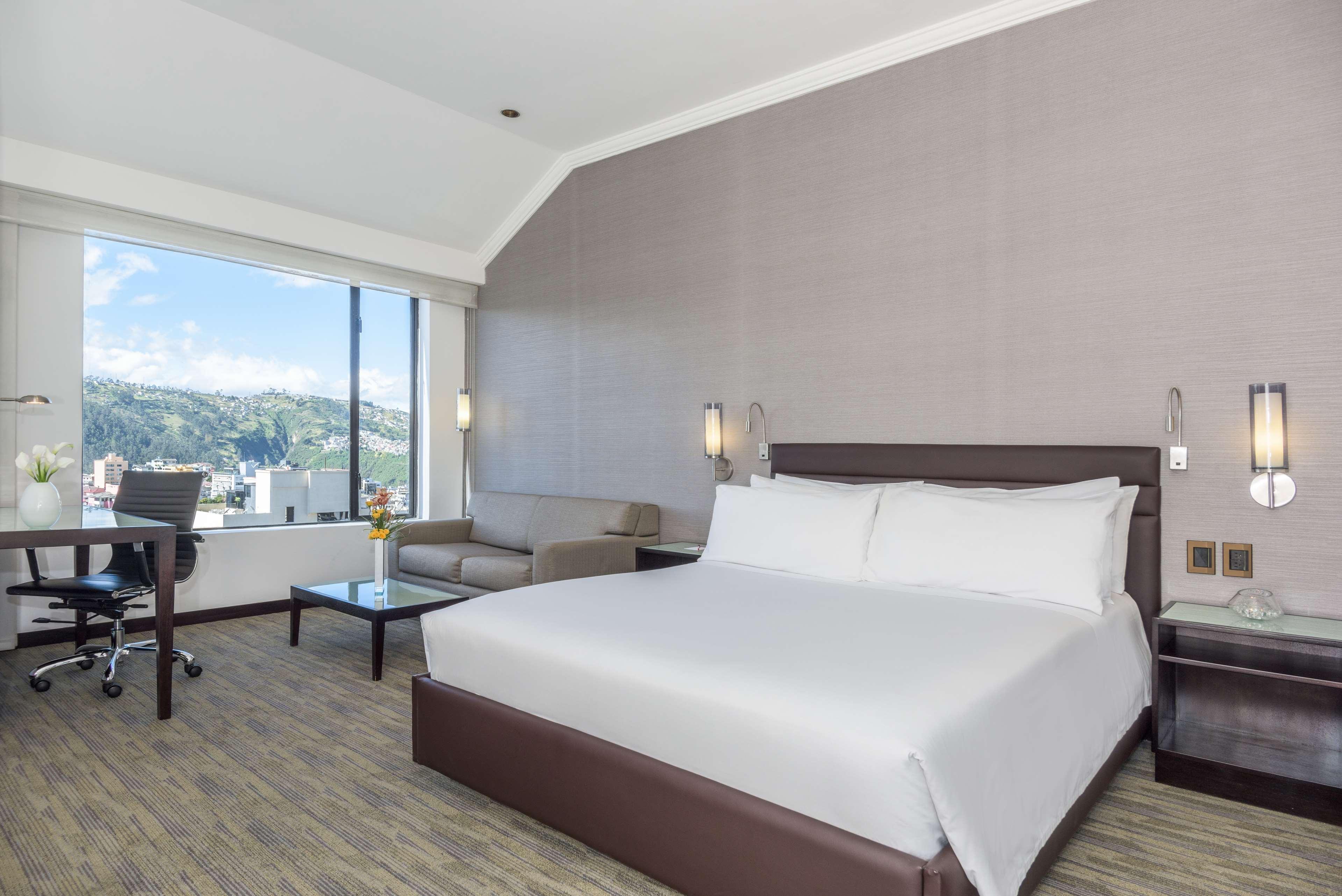 Hotel Nh Collection Quito Royal Exterior foto
