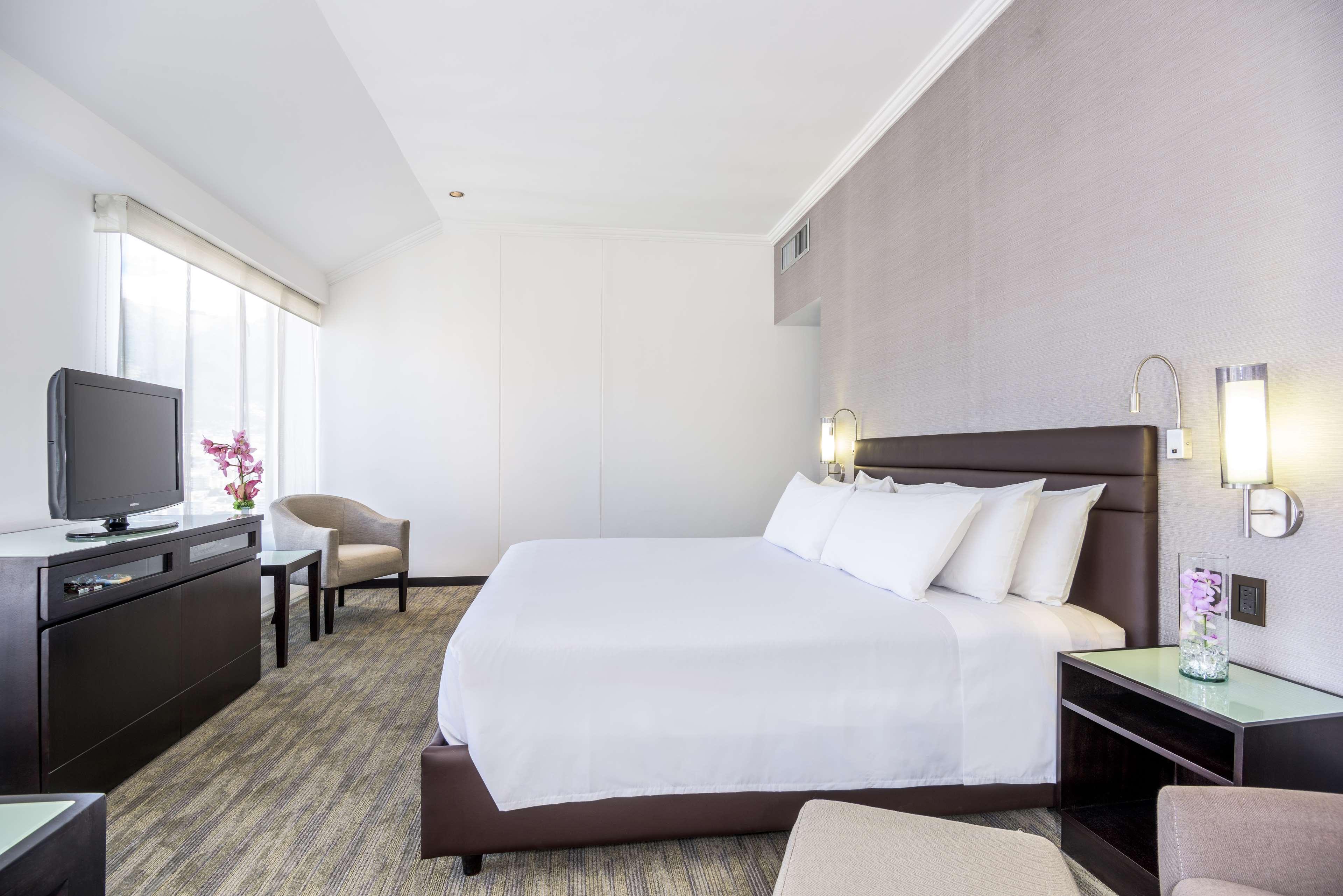 Hotel Nh Collection Quito Royal Exterior foto