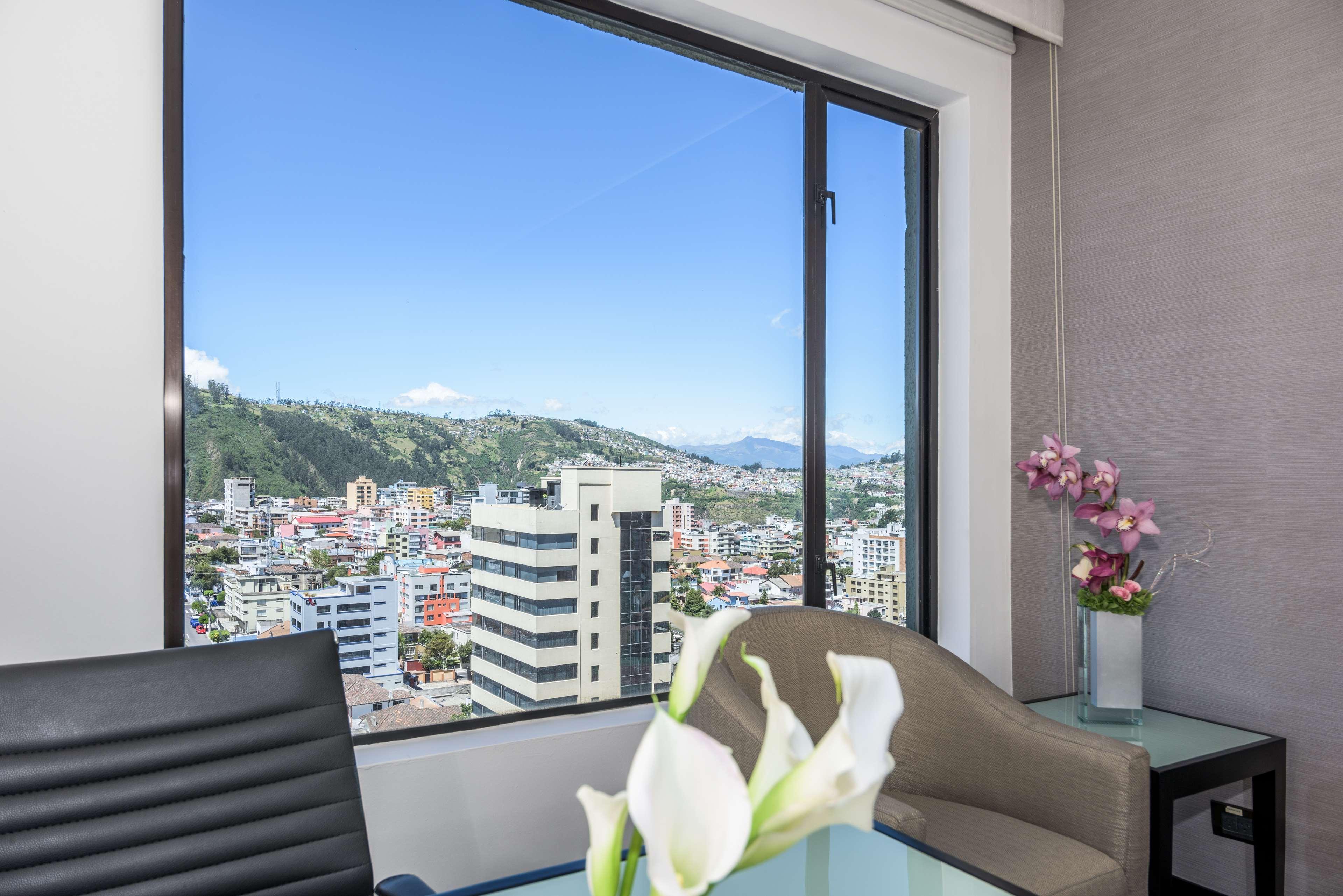 Hotel Nh Collection Quito Royal Exterior foto