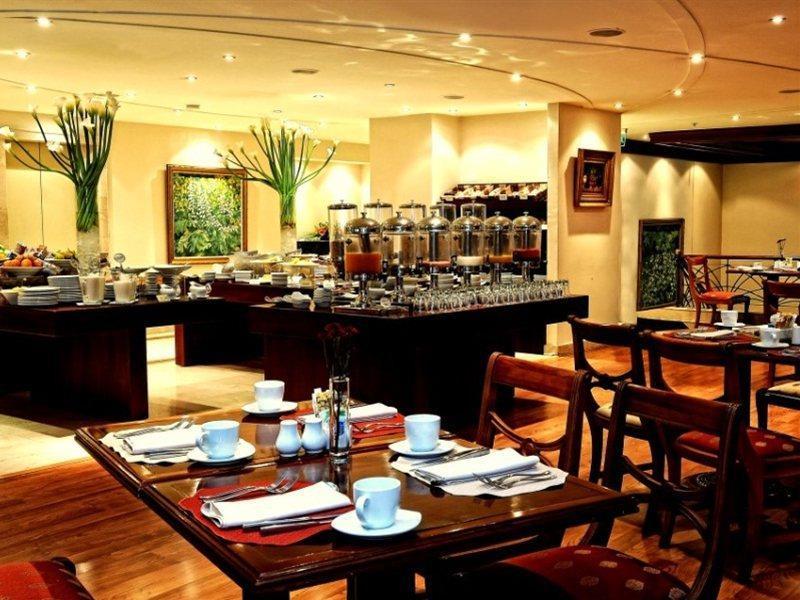 Hotel Nh Collection Quito Royal Exterior foto